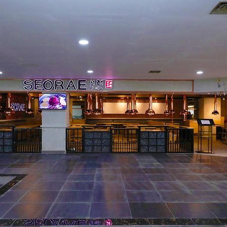 Heavenly Land Family Hotel Palembang Zewnętrze zdjęcie