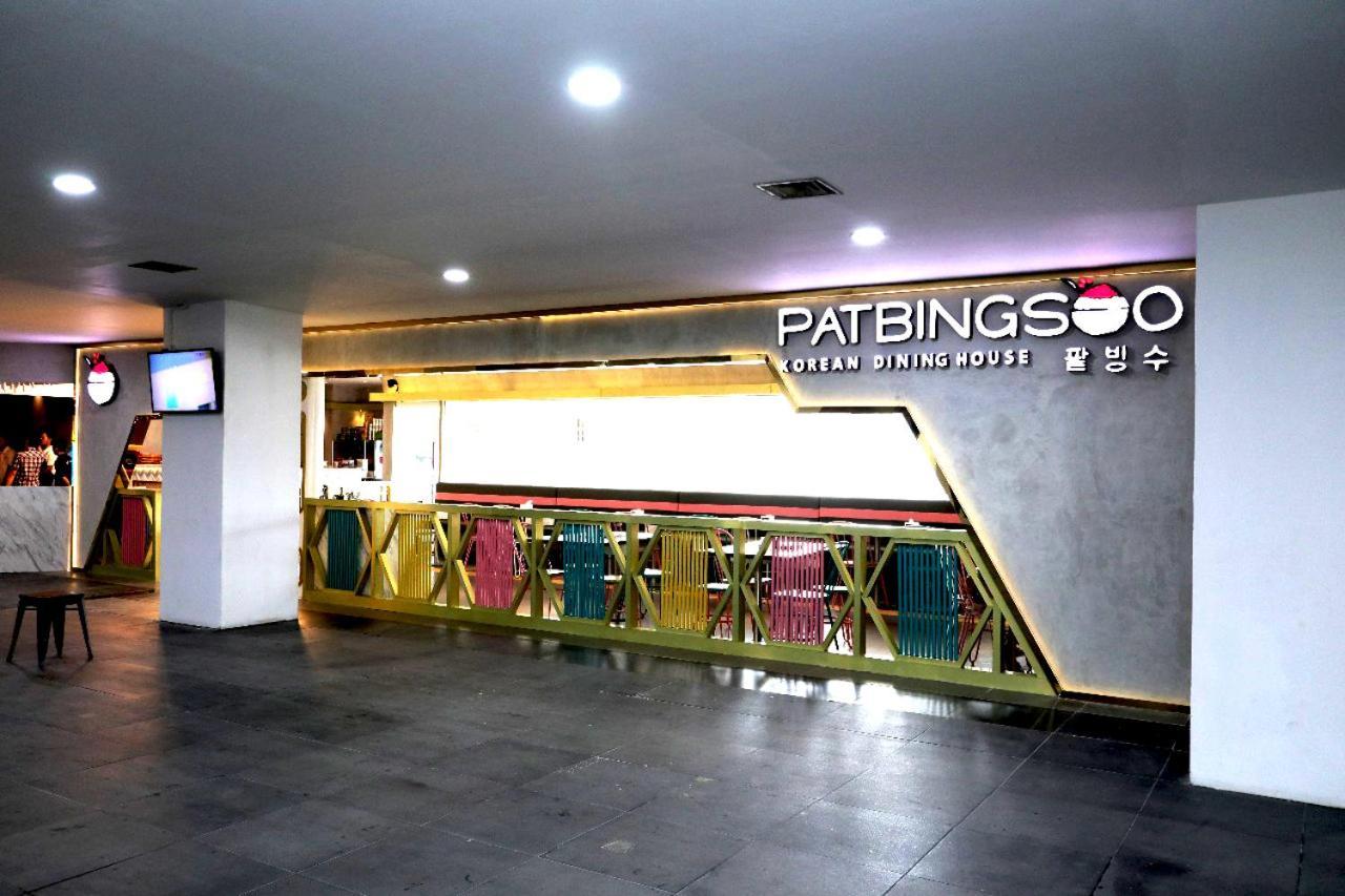 Heavenly Land Family Hotel Palembang Zewnętrze zdjęcie
