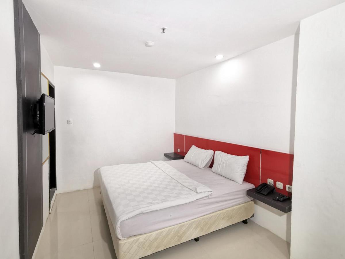 Heavenly Land Family Hotel Palembang Zewnętrze zdjęcie